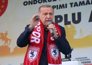 Erdoğan: Yarın Putin ve Zelenskiy ile görüşeceğim