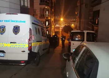 Kıskançlık cinayeti: Hem silahla vurdu hem de bıçakladı