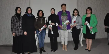 Bursa’da Nitelikli Kadın Nitelikli Toplum Semineri