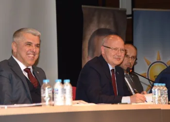 “Türkiye’nin güçlü geleceğini ilmek ilmek işliyoruz”