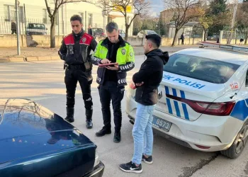 Bursa’da makas atan sürücüye ceza