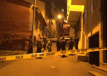 Bursa’da evinde bıçaklanan genç hayatını kaybetti
