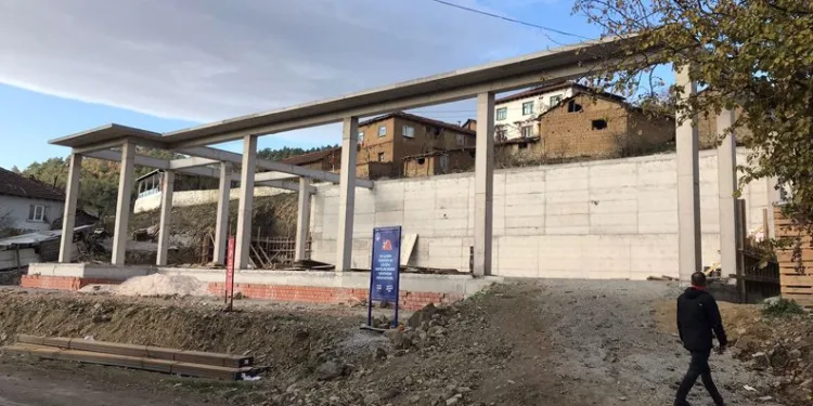 Kestel Belediyesi’nden 2 mahalleye düğün salonu