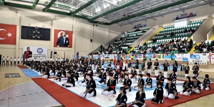 Bursa’da uyuşturucu operasyonu: 2 tutuklu