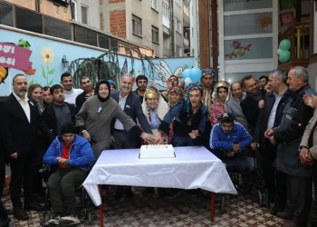 İnegöl Belediyesi’nde Engelliler Günü kutlaması