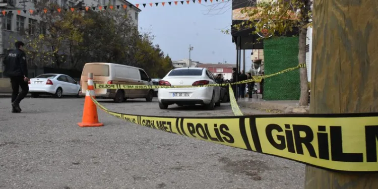Şanlıurfa’da silahlı saldırıya uğrayan kişi hayatını kaybetti