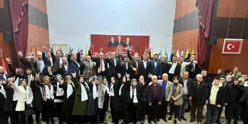 MHP’den Alinur Aktaş’a tam destek