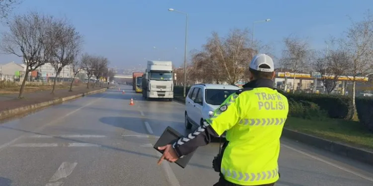 Bursa’da kış lastiği denetimleri başladı