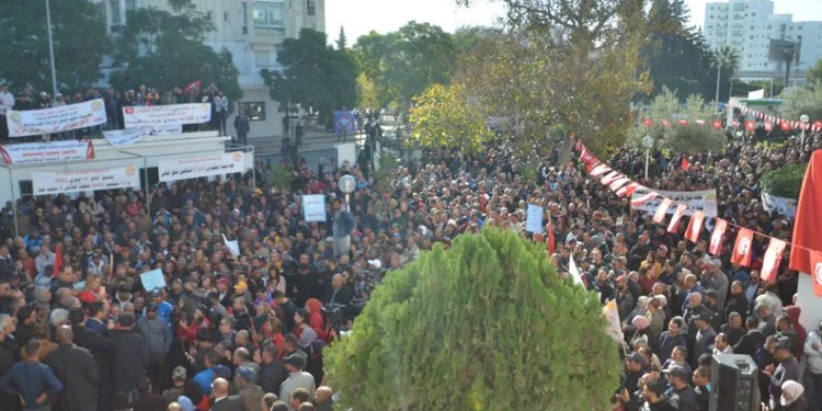 Tunus’ta hükümet karşıtı protesto