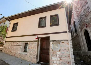 Nilüfer’in yazıevleri yeni konuklarına kapılarını açtı