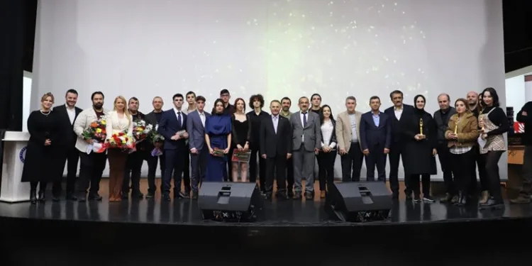 Bursa’da kısa film yarışmasında ödüller verildi