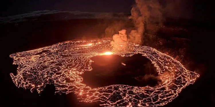 Hawaii’deki Kilauea Yanardağı’nda patlama