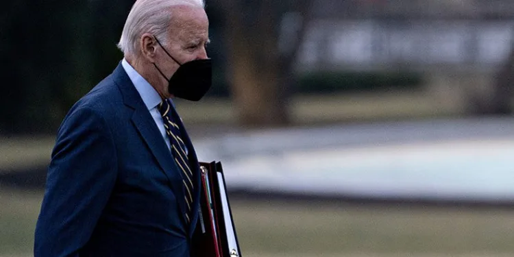 Biden gizli belgelerin bulunduğunu doğruladı