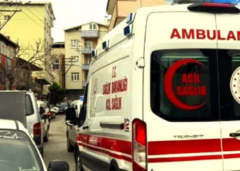 Silahını temizlerken kendini yaraladı