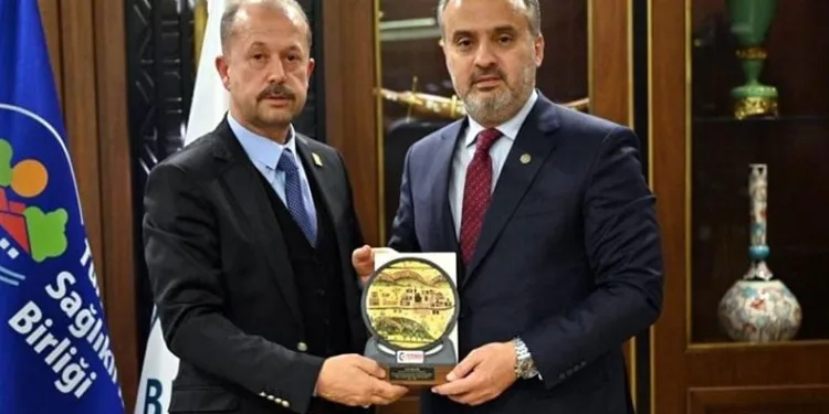Dev yatırımı sahasında inceleyecek
