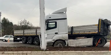Aynı virajda 2’nci tır kazası