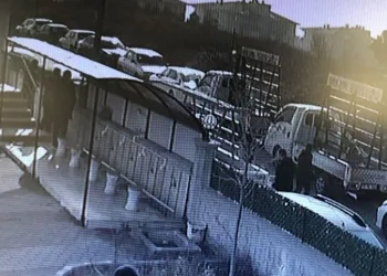 Bursa’da eski patronunu öldüren genç tutuklandı