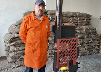 Bacası var dumanı yok