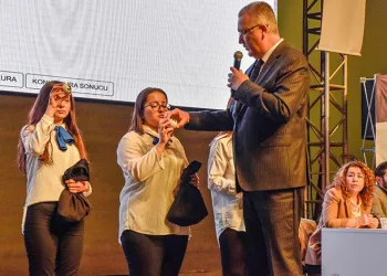 Karacabey’deki TOKİ’ler sahiplerini buldu