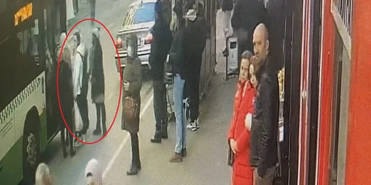 Kılık değiştirerek yankesicilik yapmışalardı…