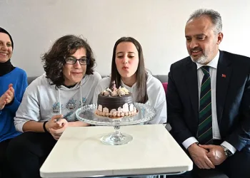 Çölyak hastalarına doğum günü sürprizi