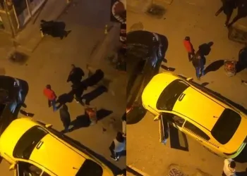Otomobiline çarpan taksi sürücüsünü dövdü