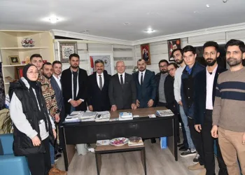 “Güçlü geleceğimize yürüyoruz”