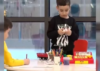 “6 yaşındaki Beytullah okula hastane sınıfında başladı”