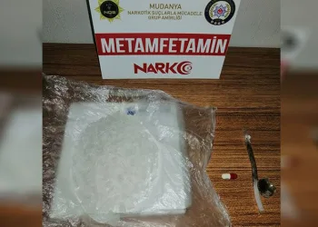 Uyuşturucu tacirini yarası ele verdi