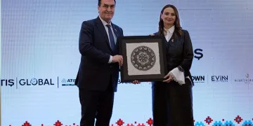 Bakü’de kardeş buluşması