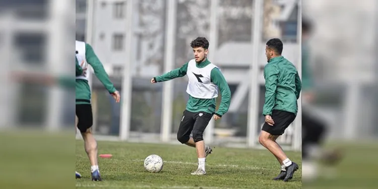 Bursaspor çift kale maç yaptı
