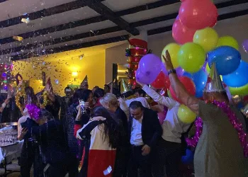 Karsız ama coşkulu yeni yıl