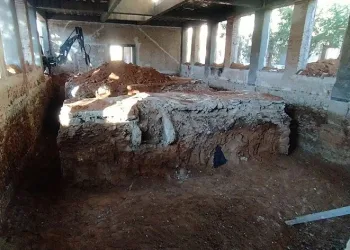 Uşak’ta 2 işçi toprak altında kaldı