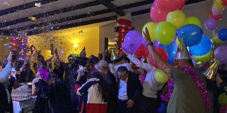 Karsız ama coşkulu yeni yıl