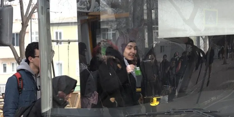 Bursa’da öğrencilere tam destek