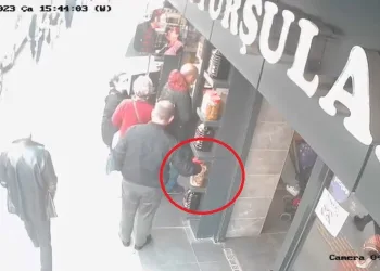 Turşu hırsızı kamerada