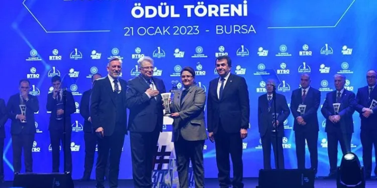 Mehmet Celal Gökçen’e Ekonomiye Değer Katanlar ödülü