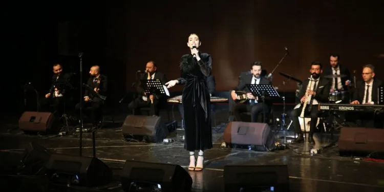 Elif Buse Doğan’la müzik dolu gece