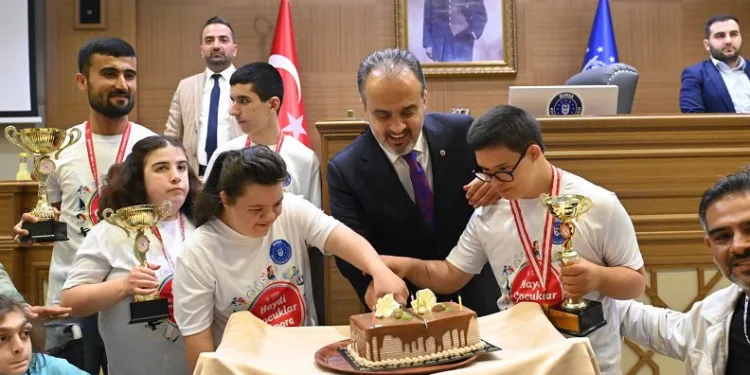 Büyükşehir’in ‘Engelsiz Bursa’ mesaisi