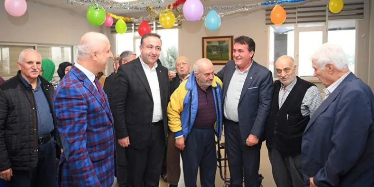 Başkan Dündar’dan yeni yıl ziyaretleri