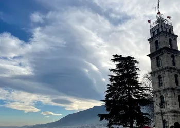 Bursa’da yeniden mercek bulutu görüldü