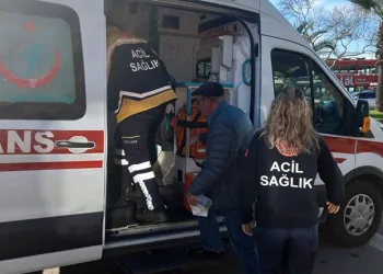 Sandalye kavgası hastanede bitti