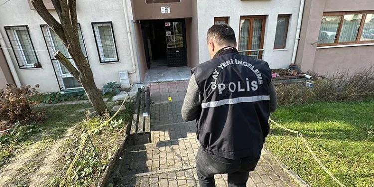 Alacak verecek kavgasında silahlar konuştu
