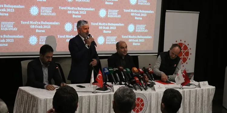 “Dezenformasyonla nasıl mücadele edilir?”