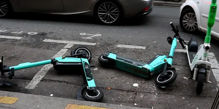 Elektrikli scooterlar için referandum yapılacak
