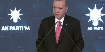 ‘Bizim icraatımızın yetiştiği yere, hayali bile yetişemez’