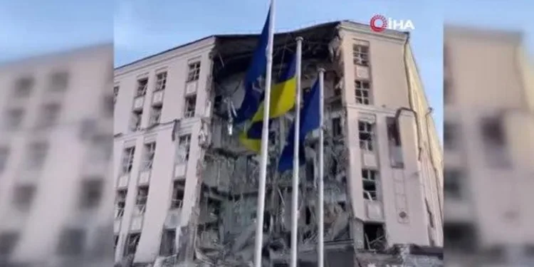 Rusya’dan Kiev’e hava saldırısı