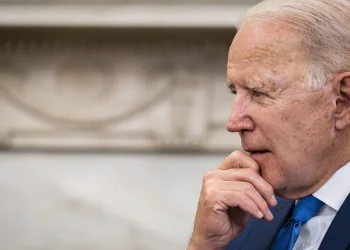 Biden’in başı dertte