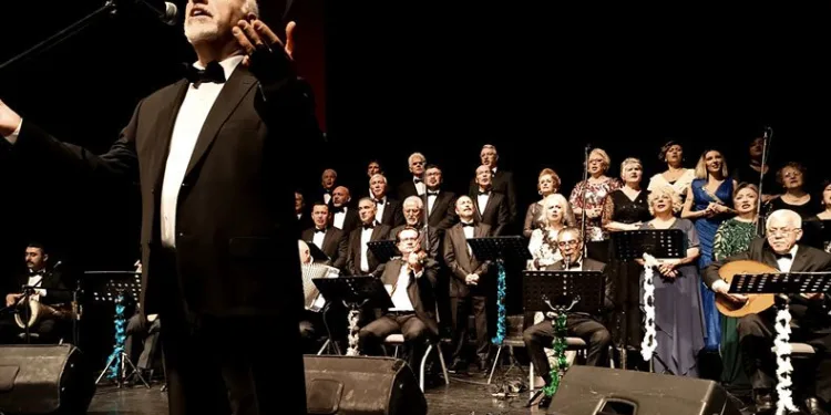 Sevgi ve Kardeşlik Korosundan konser