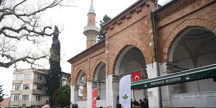 Tarihi camiye Osmangazi hizmeti